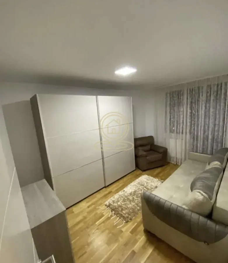 Prodaja, trosoban stan, 67m², Medijana, Niš