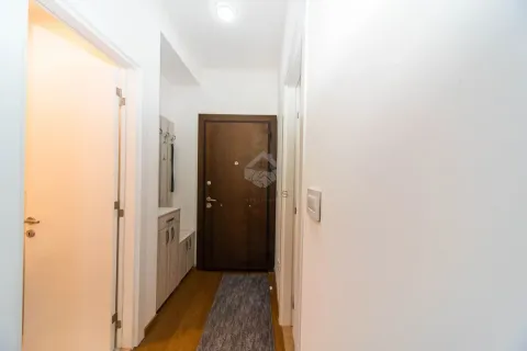 Rent, one bedroom apartment, 60m², Stara Varoš, Podgorica - image 10