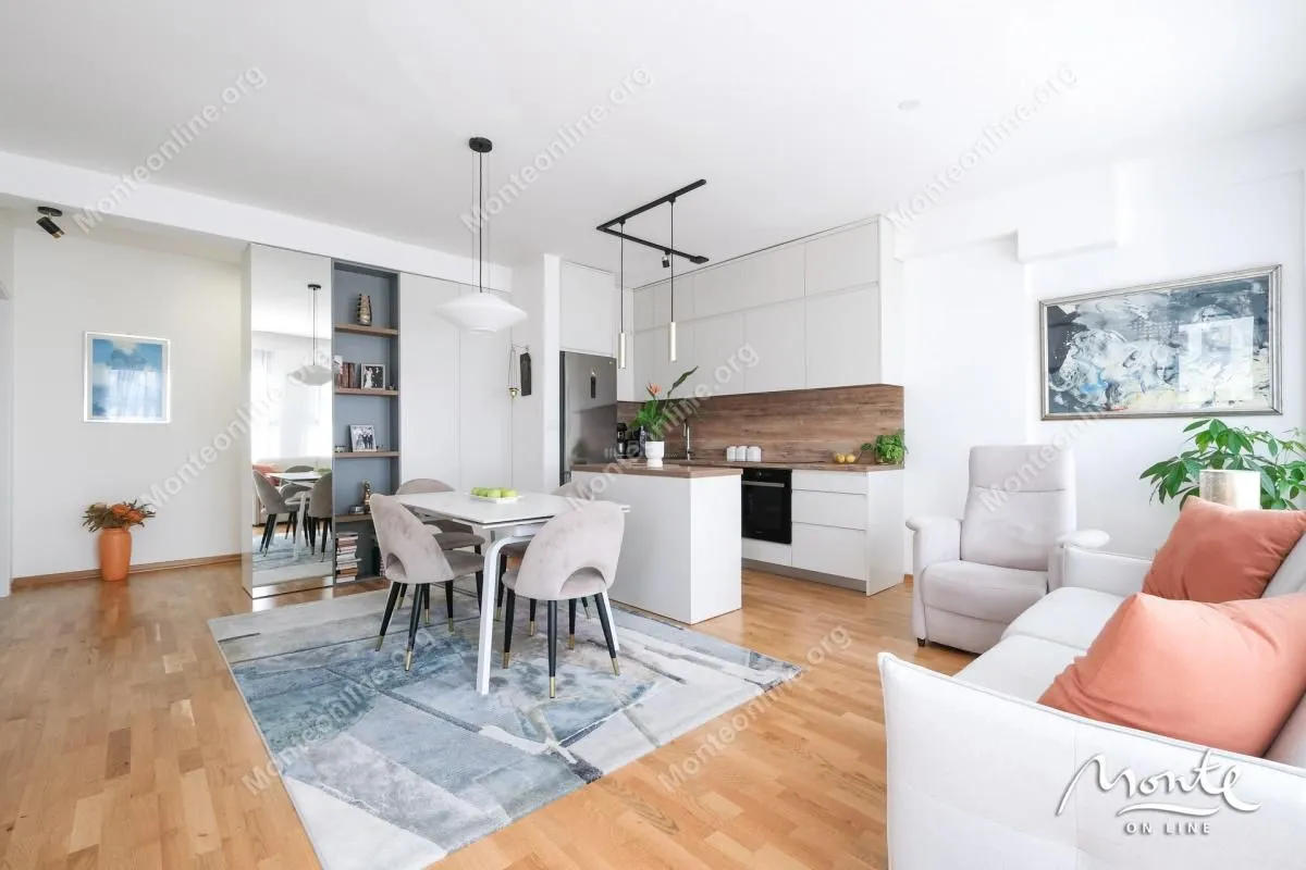 Prodaja, dvosoban stan, 63m², Tivat, Crna Gora