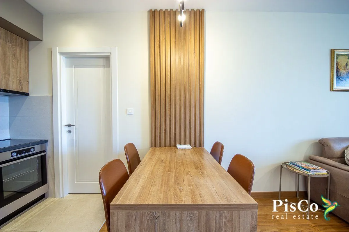 Prodaja, dvosoban stan, 70m², Centar, Podgorica