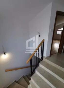 Prodaja, jednosoban stan, 42m², Ljubović, Podgorica - image 7