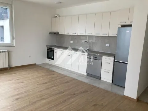 Rent, three bedroom apartment, 65m², Adamovićevo Naselje, Novi Sad Sve Podlokacije - image 2