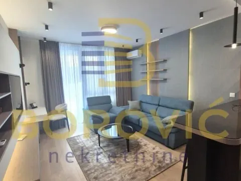 Rent, two bedroom apartment, 56m², Savski Venac, Beograd - image 2