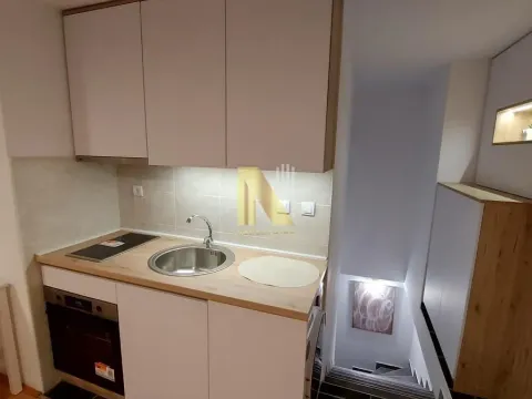 Rent, studio apartment, 27m², Bulevar Oslobodjenja, Novi Sad Sve Podlokacije - image 4