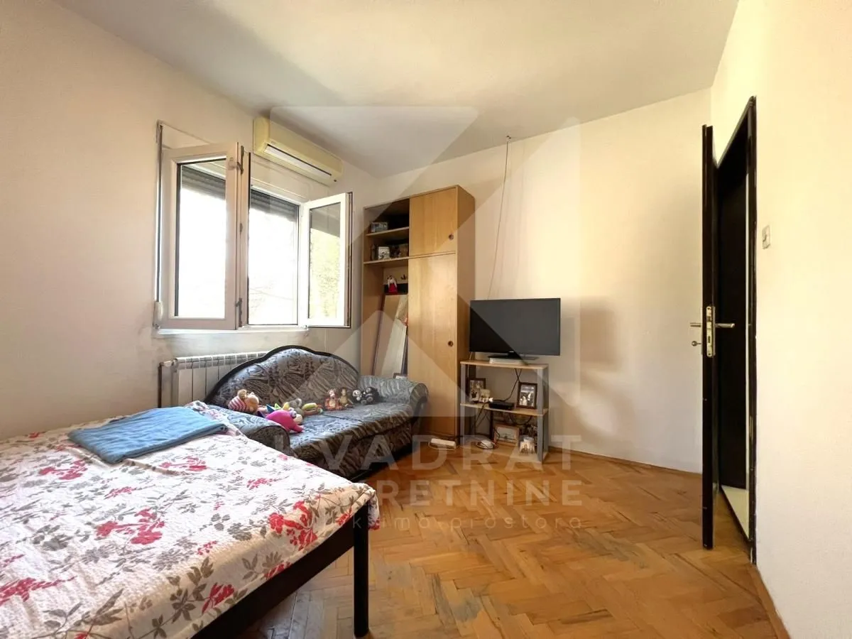 Prodaja, kuća, 159m², Malo Brdo, Podgorica