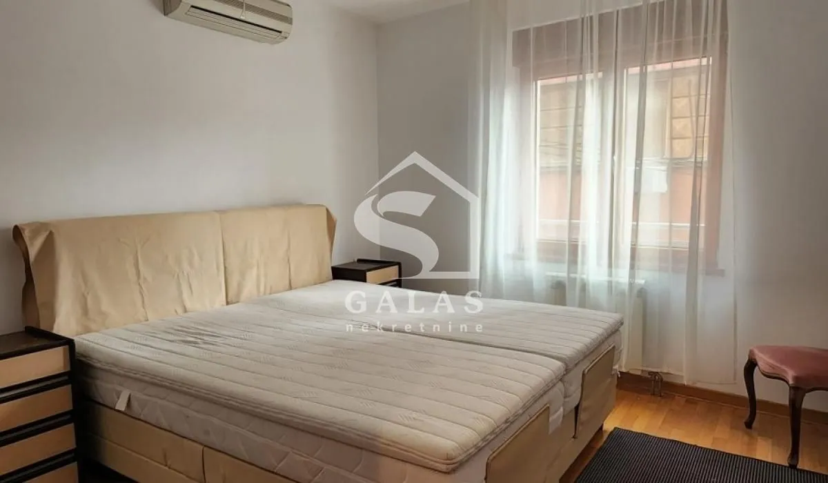 Rent, apartment, 130m², Vračar Hram, Vračar Sve Podlokacije