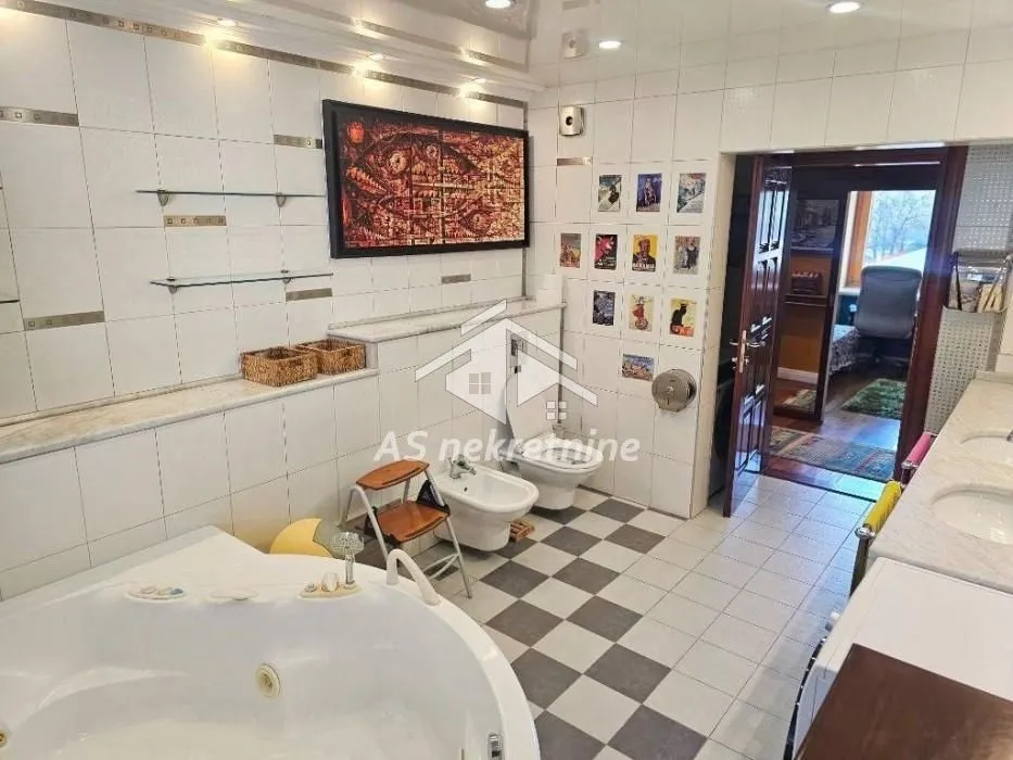 Rent, apartment, 200m², Novi Beograd Blok 1 Fontana, Novi Beograd Sve Podlokacije