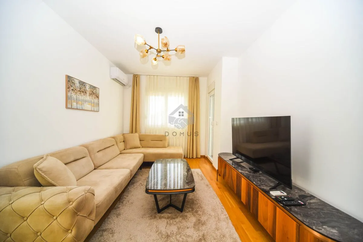 Rent, one bedroom apartment, 45m², Stari Aerodrom, Podgorica