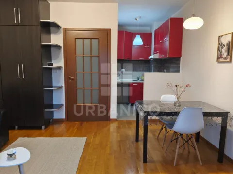 Rent, studio apartment, 32m², City Kvart, Podgorica - image 3