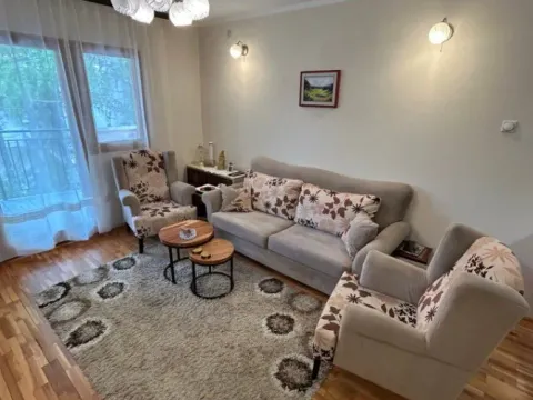 Prodaja, trosoban stan, 78m², Karaburma, Palilula Sve Podlokacije - image 4