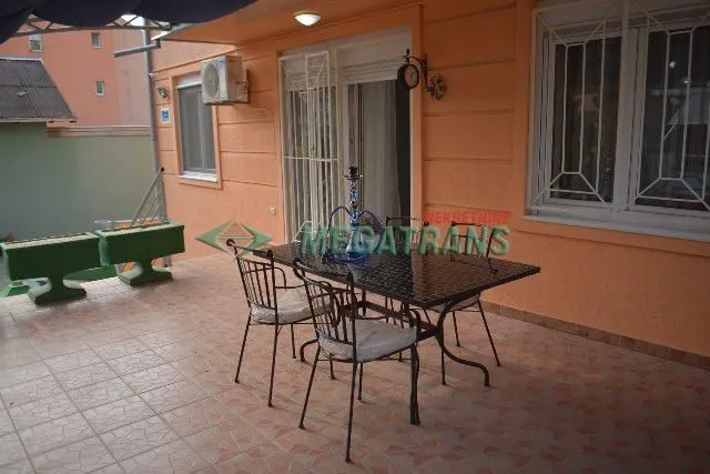 Rent, four bedroom apartment, 130m², Grbavica, Novi Sad Sve Podlokacije