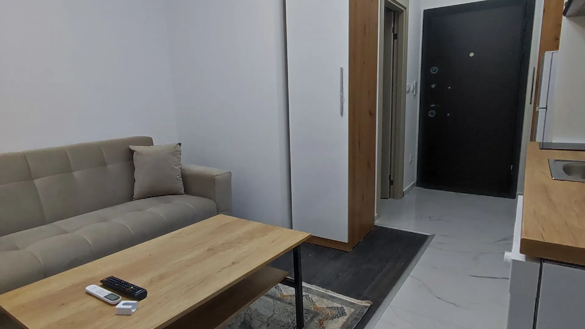 Izdavanje, jednosoban stan, 20m², Zabjelo, Podgorica