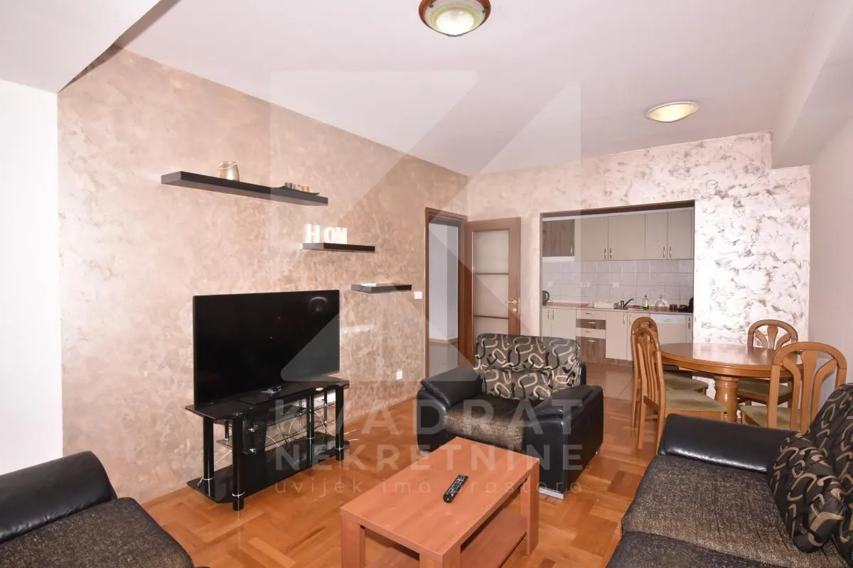 Rent, two bedroom apartment, 82m², City Kvart, Podgorica