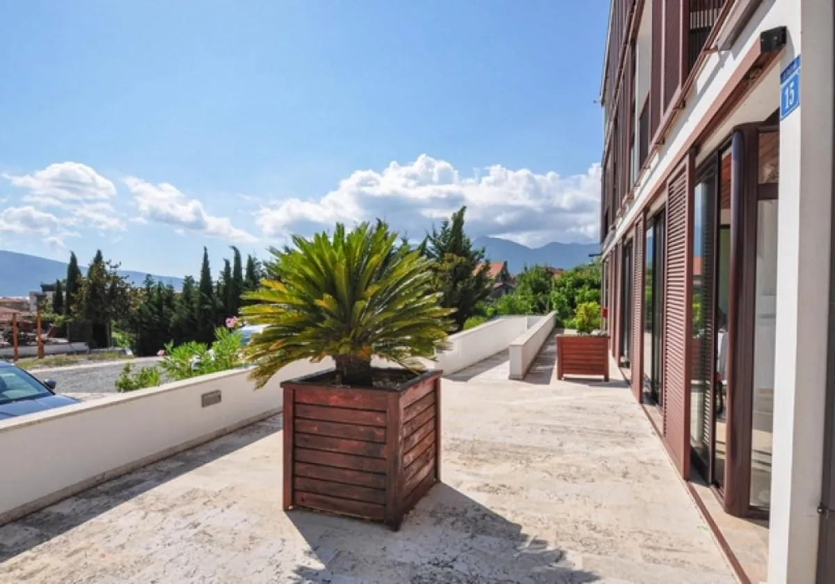 Sale, three bedroom apartment, 92m², Donja Lastva, Tivat