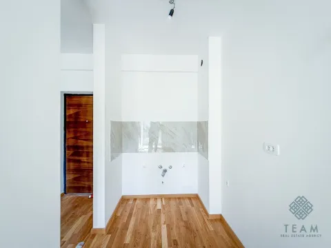 Sale, studio apartment, 31m², Bečići, Budva - image 6