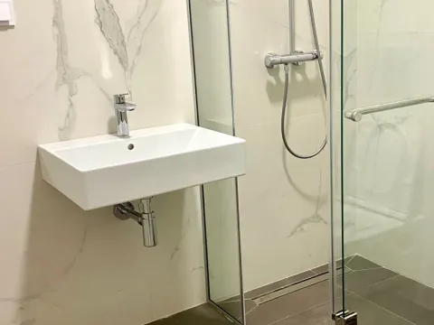 Sale, one bedroom apartment, 42m², Bečići, Budva - image 4