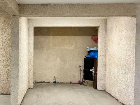 Sale, two bedroom apartment, 85m², Dobrota, Kotor - image 18