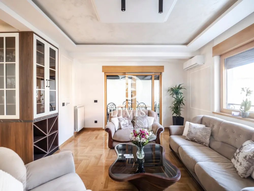 Sale, three bedroom apartment, 68m², Kluz, Zvezdara Sve Podlokacije