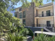 Prodaja, kuća, 428m², Orahovac, Kotor - image 2