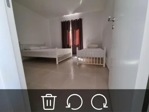 Izdavanje, dvosoban stan, 90m², Risan, Kotor - image 10