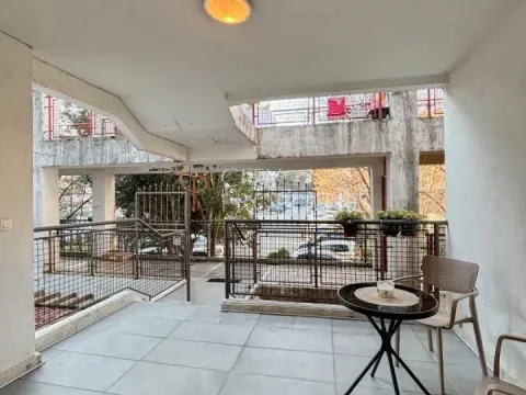 Rent, apartment, 87m², Momišići, Podgorica - image 13