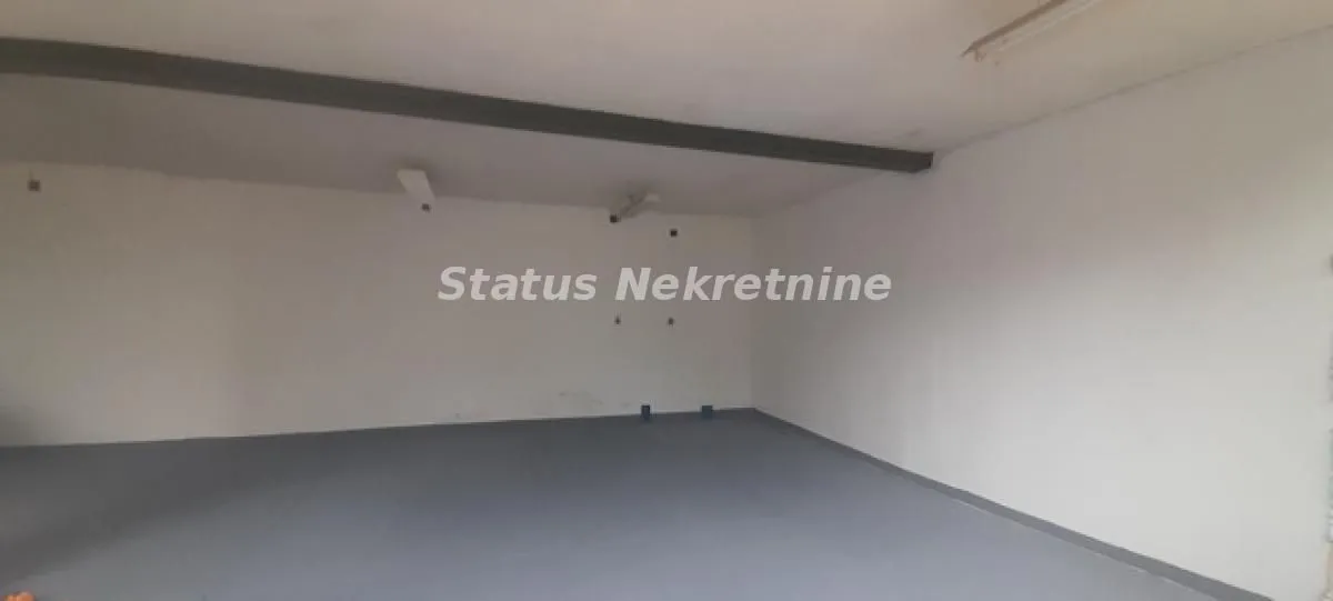 Izdavanje, poslovni prostor, 105m², Futog, Novi Sad Sve Podlokacije