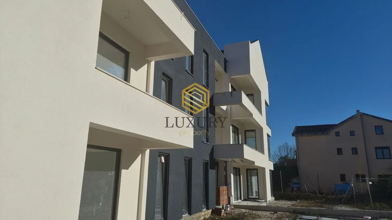 Prodaja, jednosoban stan, 51m², Radovići, Tivat