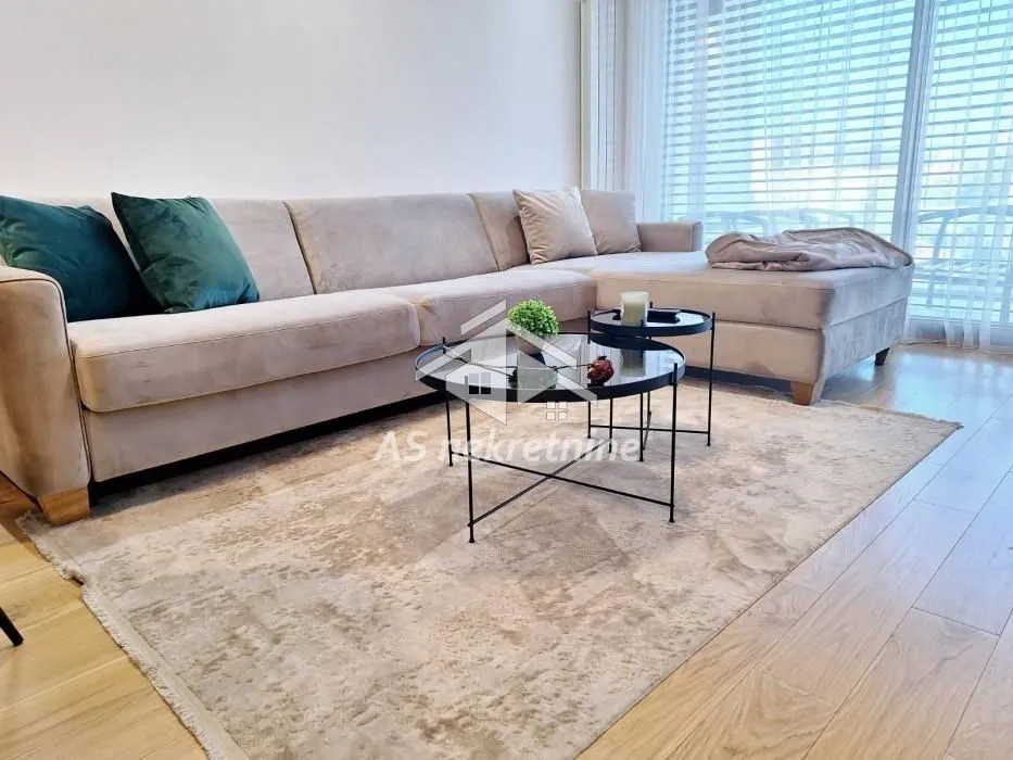 Rent, two bedroom apartment, 50m², Stari Grad, Beograd