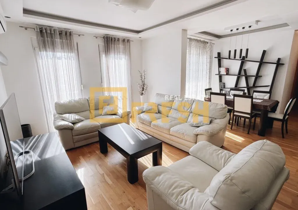 Izdavanje, trosoban stan, 95m², Zagorič, Podgorica