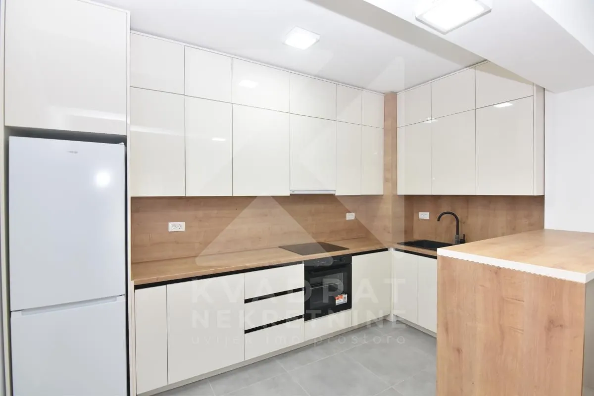 Rent, two bedroom apartment, 79m², Momišići, Podgorica