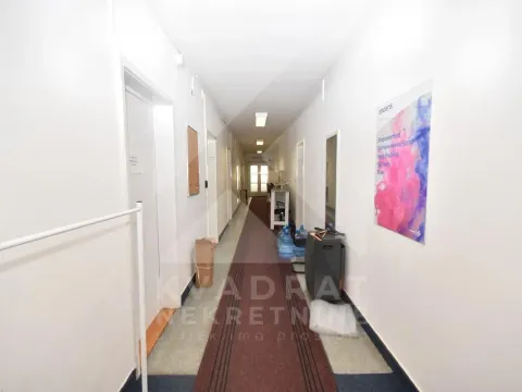 Rent, office space, 130m², Preko Morače, Podgorica - image 5