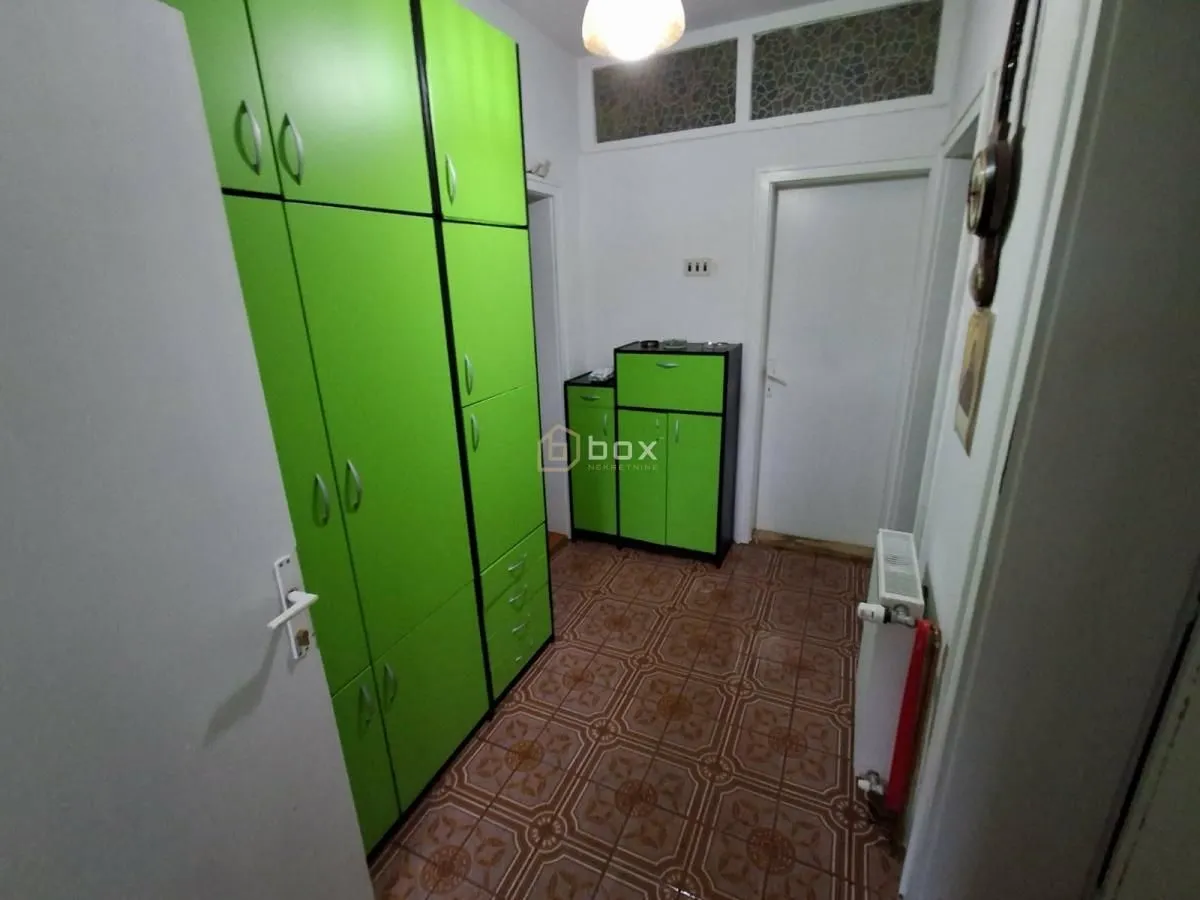 Prodaja, dvosoban stan, 70m², Medijana, Niš