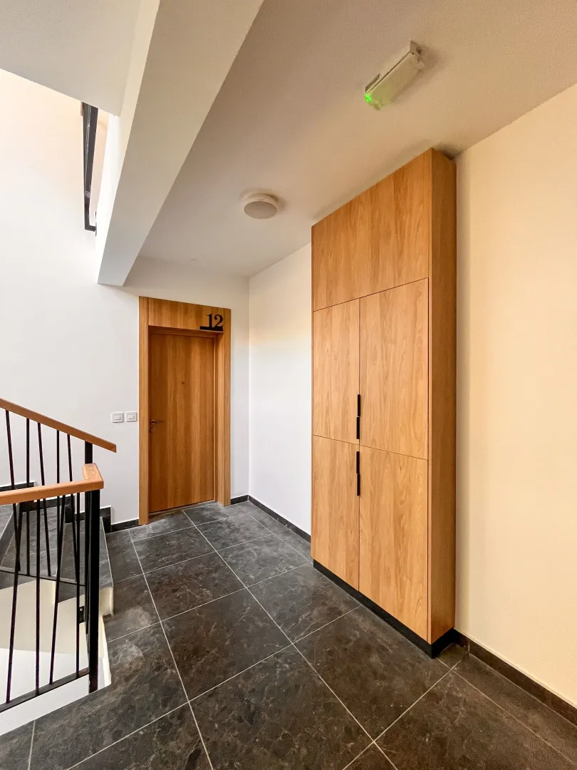 Prodaja, dvosoban stan, 70m², Kava, Tivat