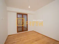 Izdavanje, četvorosoban stan, 150m², Centar, Podgorica - image 18
