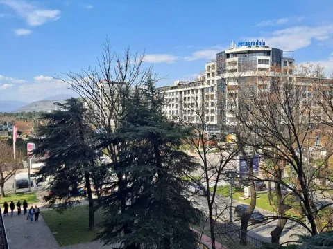 Rent, two bedroom apartment, 70m², Preko Morače, Podgorica - image 8