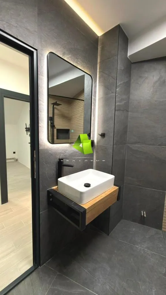 Prodaja, dvosoban stan, 68m², Medijana, Niš