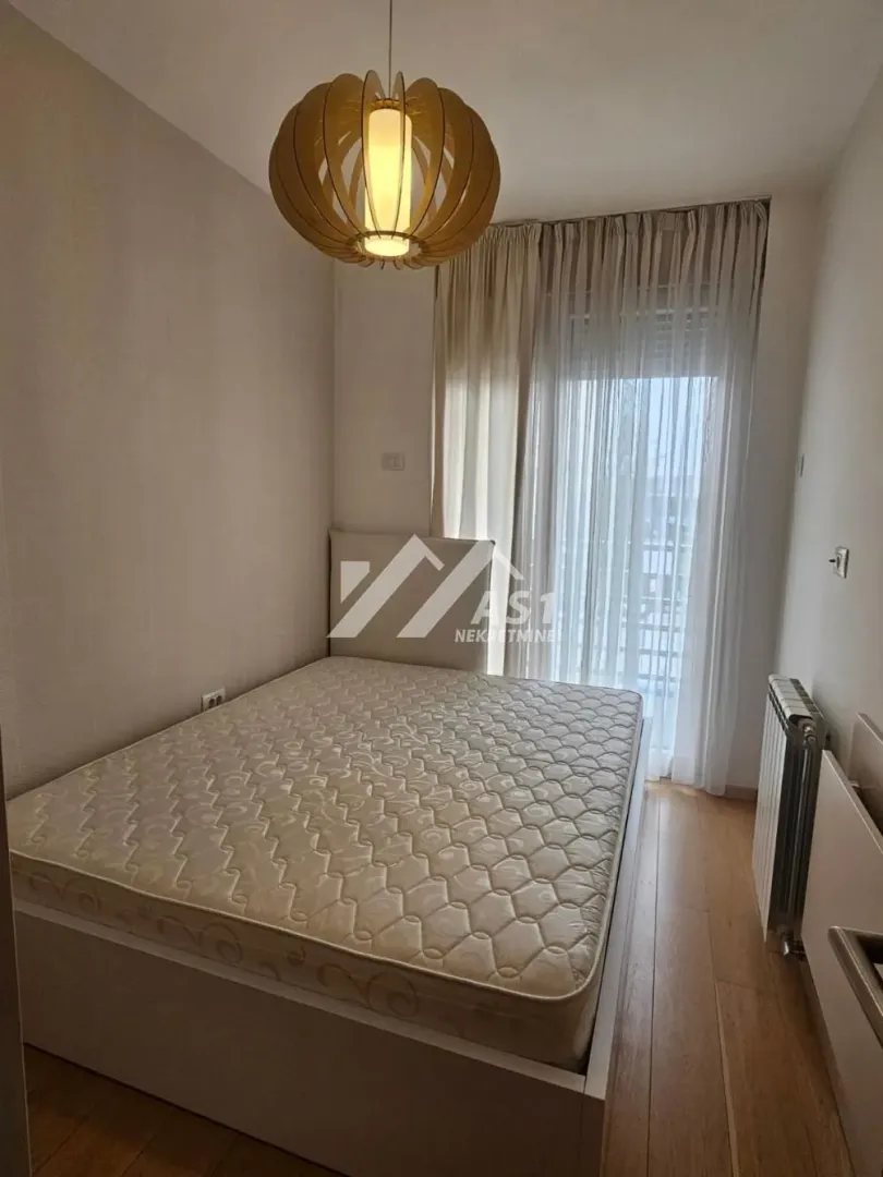 Izdavanje, dvosoban stan, 42m², Spens, Novi Sad Sve Podlokacije