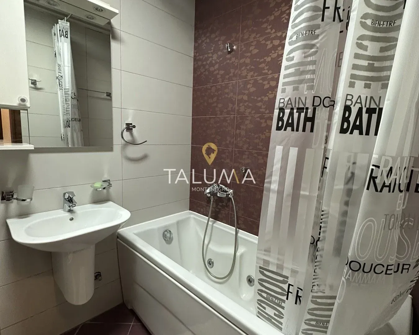 Rent, one bedroom apartment, 49m², City Kvart, Podgorica