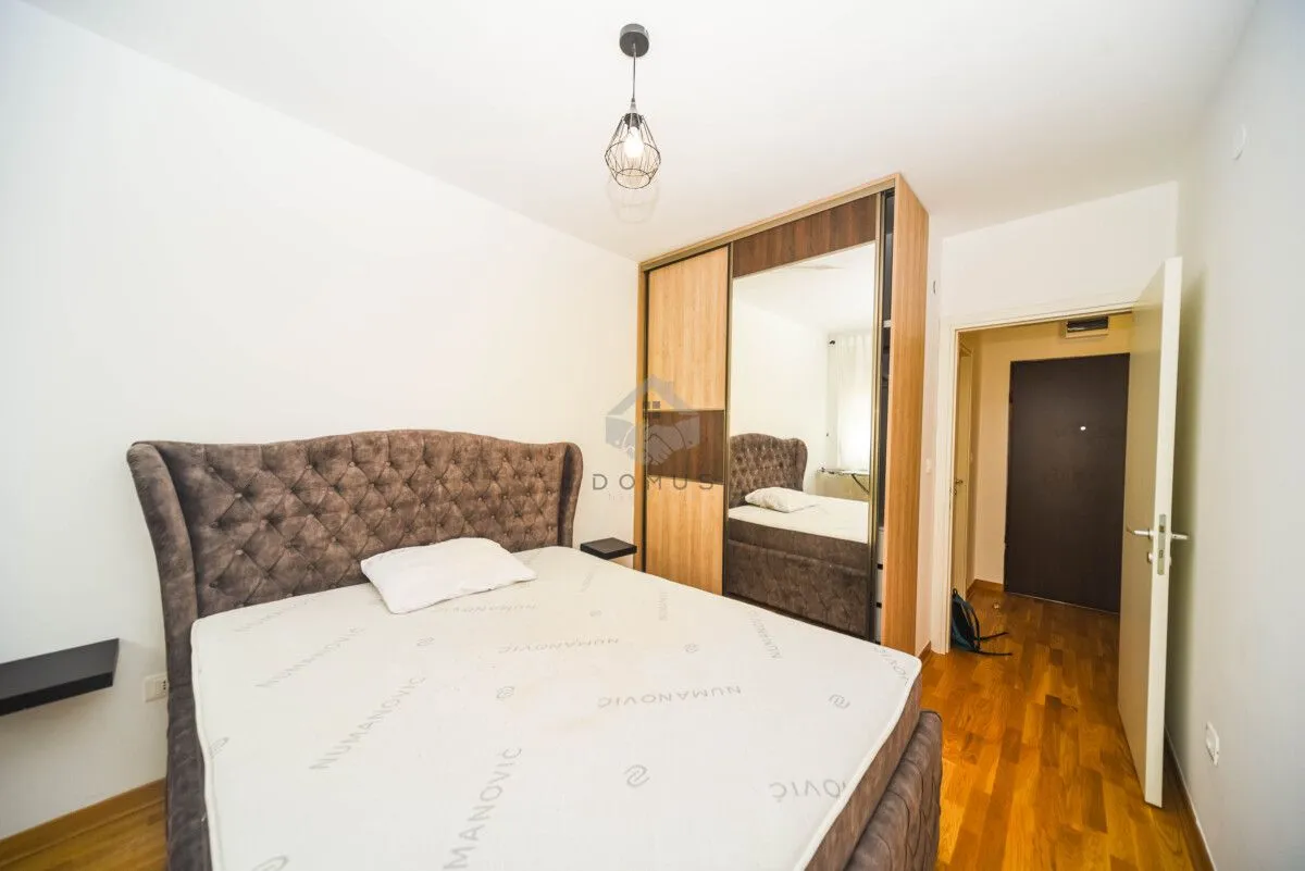 Rent, one bedroom apartment, 45m², City Kej, Podgorica