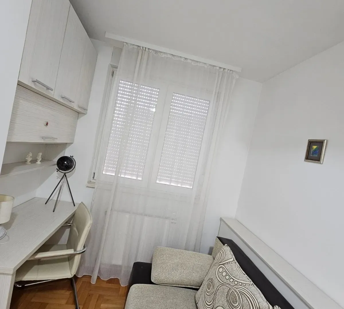 Izdavanje, jednosoban stan, 42m², Centar, Niš