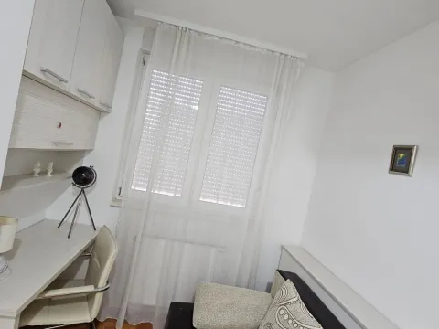 Izdavanje, jednosoban stan, 42m², Centar, Niš - image 9