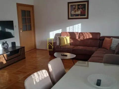 Prodaja, kuća, 73m², Cetinje, Crna Gora - image 3