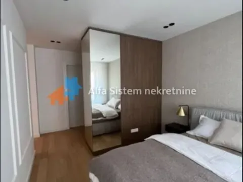 Izdavanje, četvorosoban stan, 112m², Stari Grad, Beograd - image 12