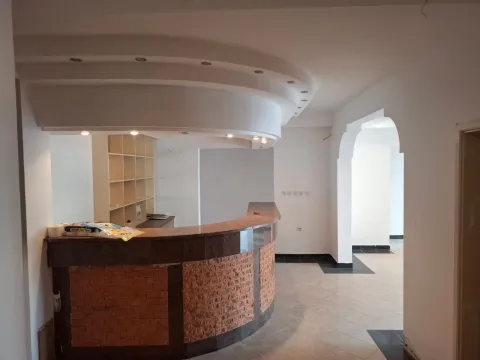 Sale, office space, 173m², Petrovac, Budva - image 2