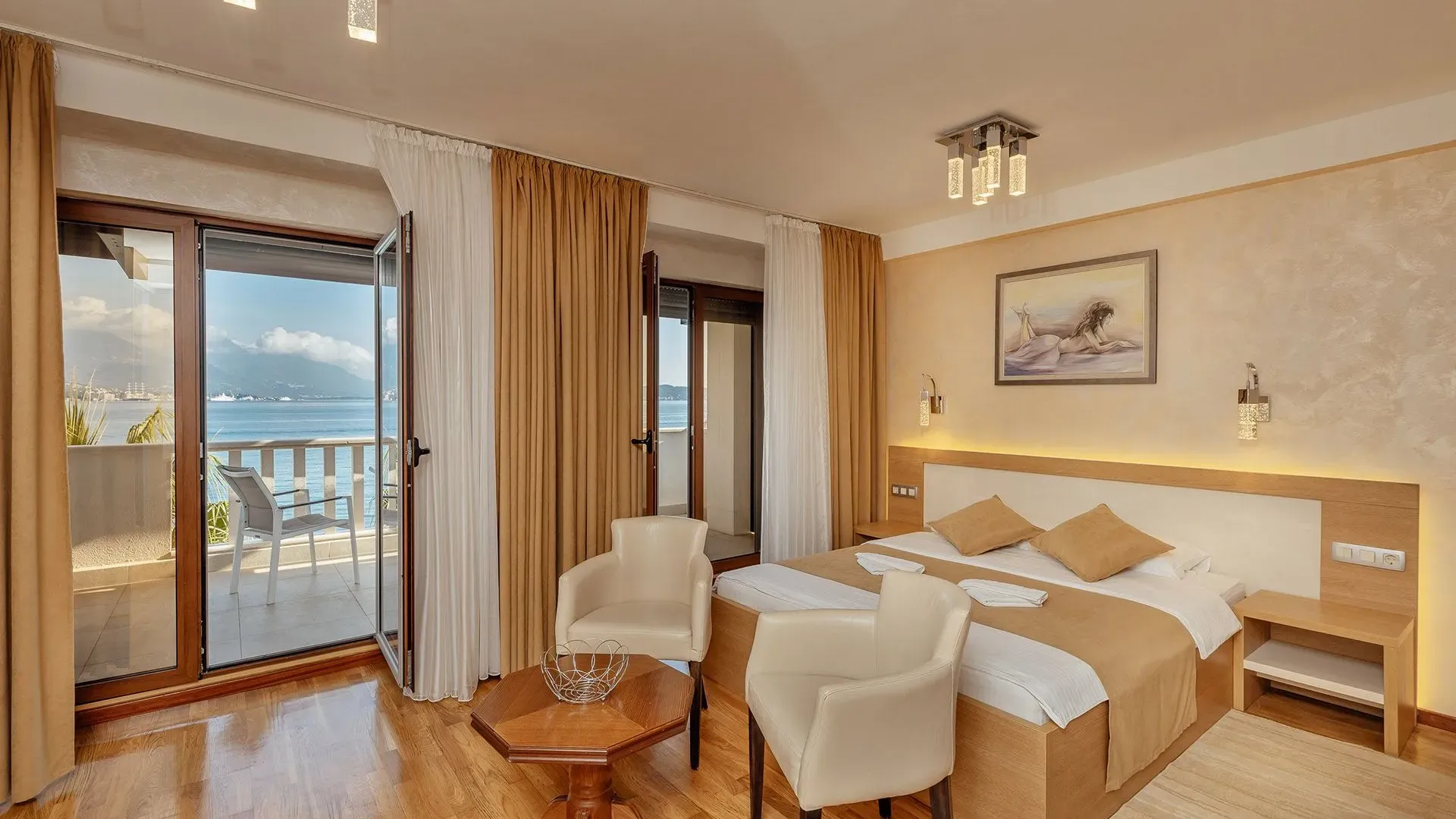 Prodaja, ugostiteljski objekat, 748m², Bijela, Herceg Novi