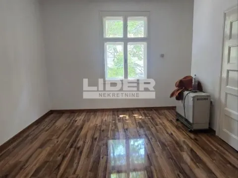 Sale, two bedroom apartment, 68m², Južni Bulevar, Vračar Sve Podlokacije - image 3