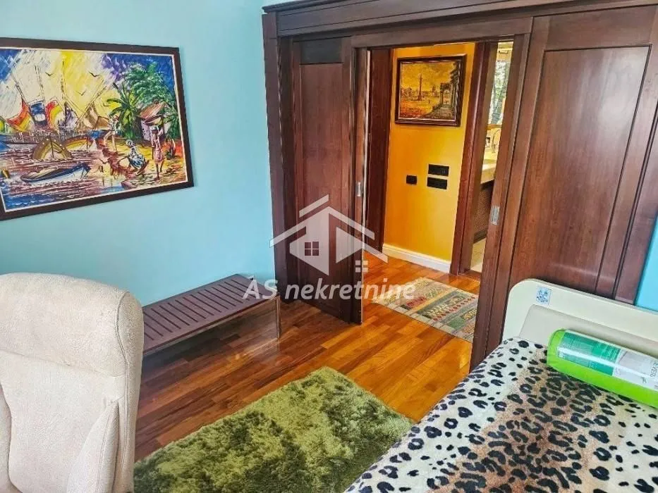 Rent, apartment, 200m², Novi Beograd Blok 1 Fontana, Novi Beograd Sve Podlokacije