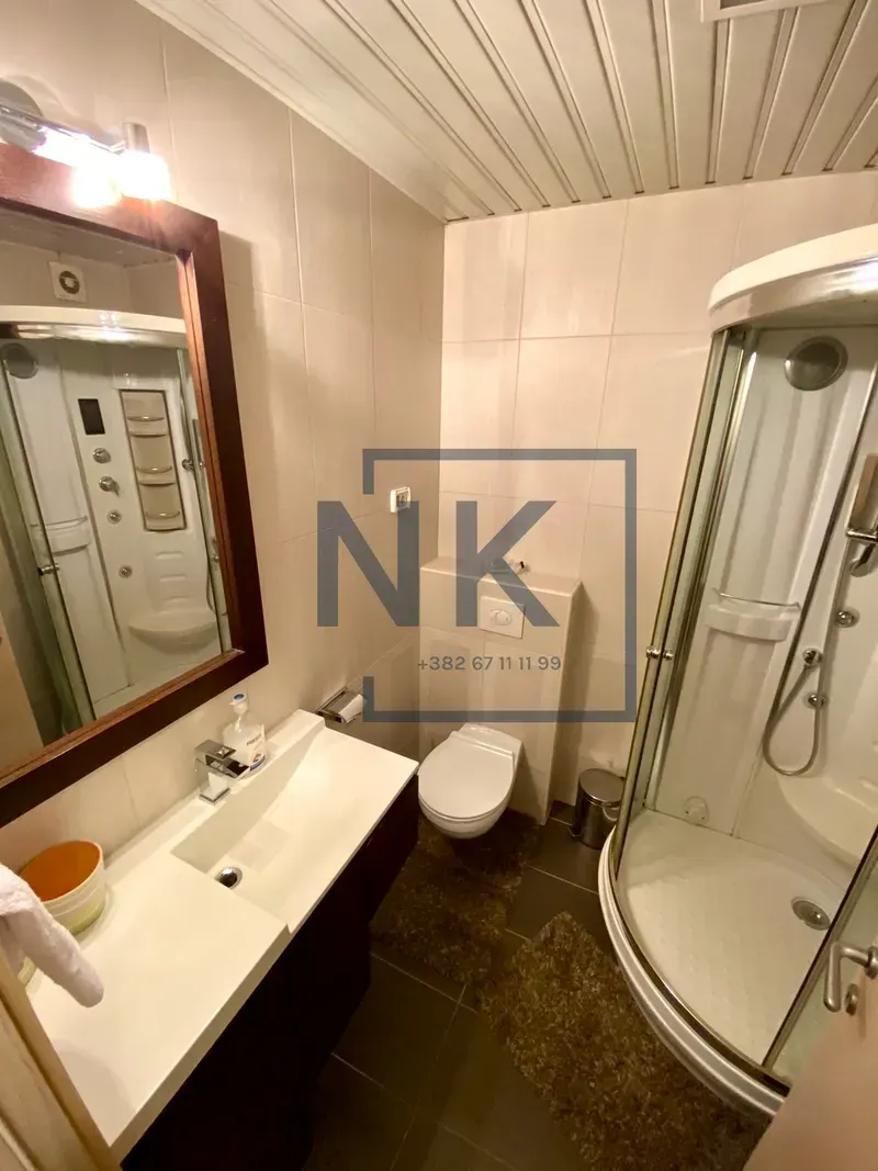 Izdavanje, trosoban stan, 120m², City Kvart, Podgorica
