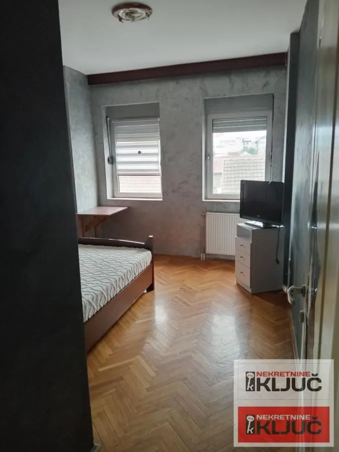 Prodaja, dvosoban stan, 61m², Salajka, Novi Sad Sve Podlokacije