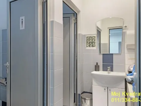 Izdavanje, poslovni prostor, 130m², Stari Grad, Beograd - image 13